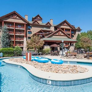 Bearskin Lodge On The River